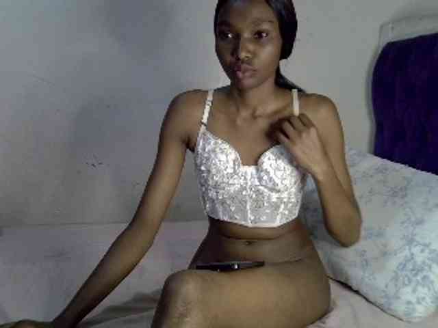 SexyJoan254 webcam