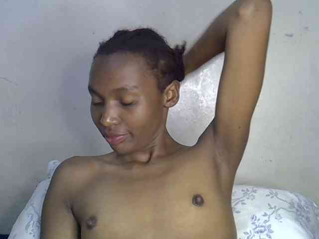 SexyJoan254 webcam