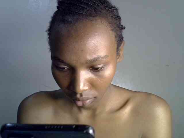 SexyJoan254 webcam