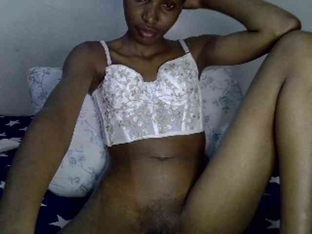 SexyJoan254 webcam