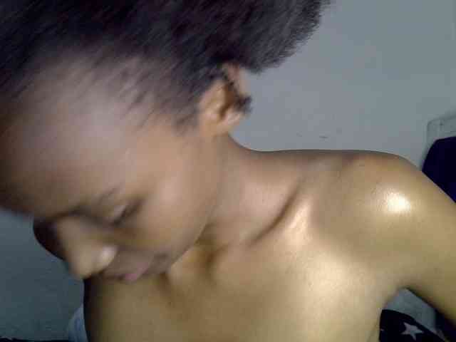 SexyJoan254 webcam