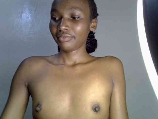 SexyJoan254 webcam