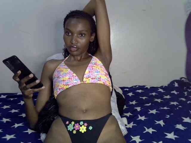 SexyJoan254 webcam