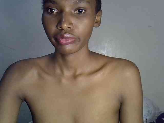 SexyJoan254 webcam