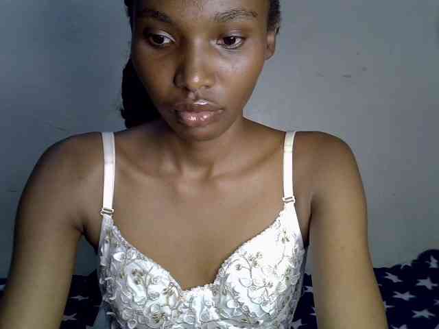 SexyJoan254 webcam