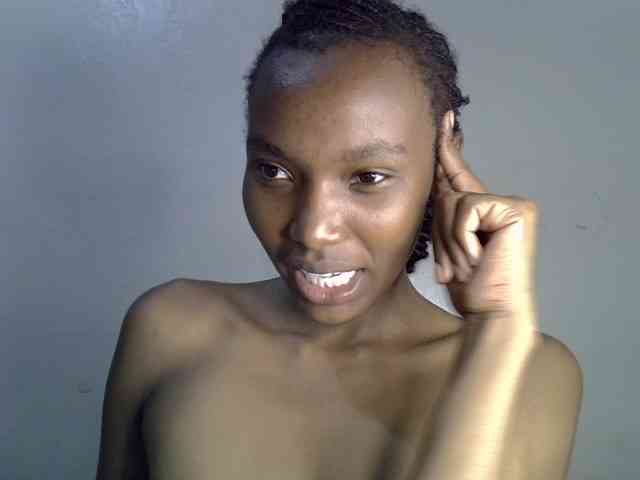 SexyJoan254 webcam