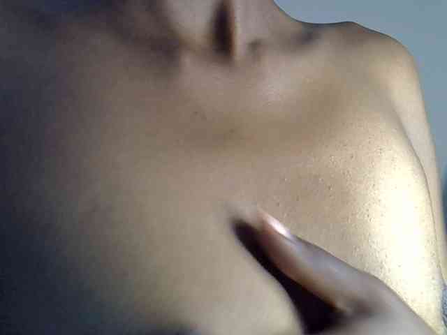 SexyJoan254 webcam
