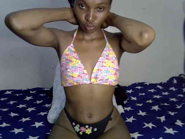 SexyJoan254 webcam