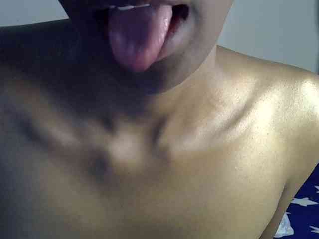 SexyJoan254 webcam