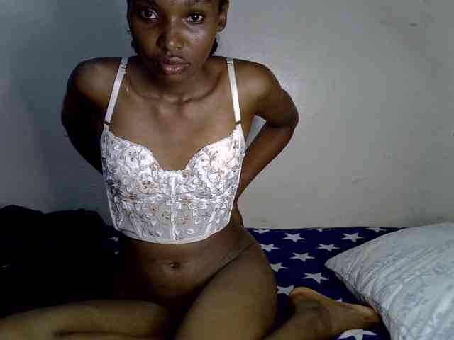 SexyJoan254 webcam