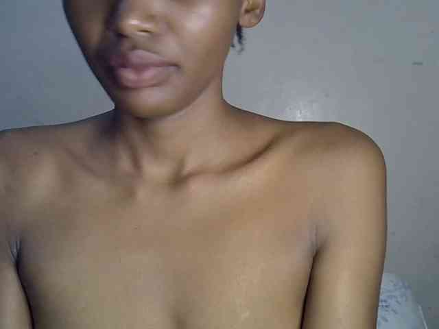 SexyJoan254 webcam