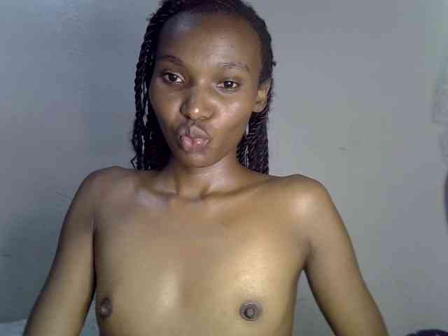 SexyJoan254 webcam