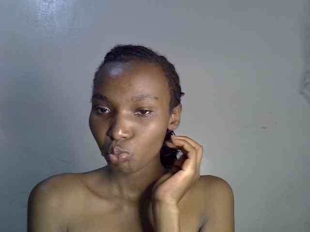 SexyJoan254 webcam