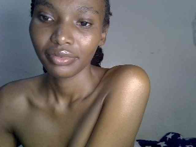 SexyJoan254 webcam
