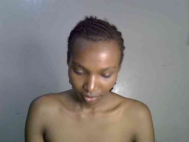 SexyJoan254 webcam