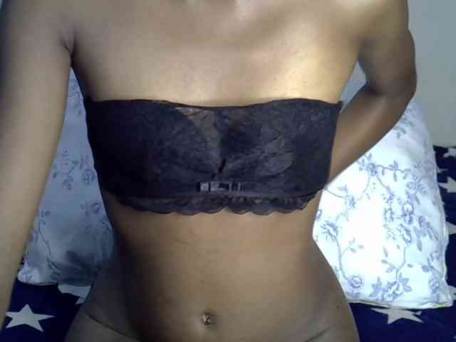 SexyJoan254 webcam