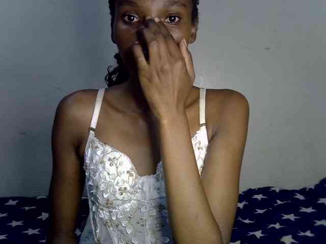 SexyJoan254 webcam