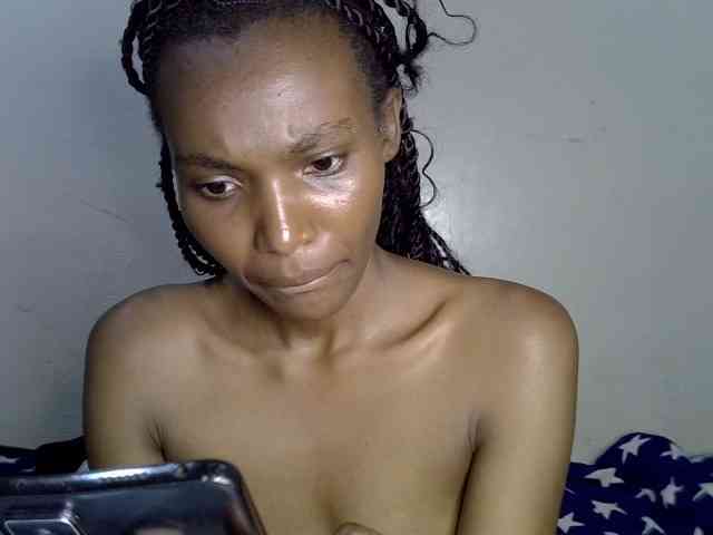 SexyJoan254 webcam