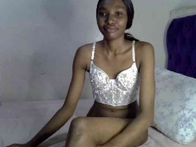 SexyJoan254 webcam