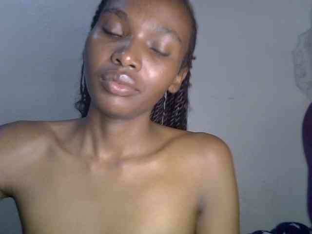 SexyJoan254 webcam
