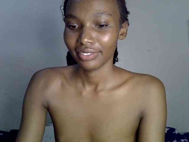 SexyJoan254 webcam