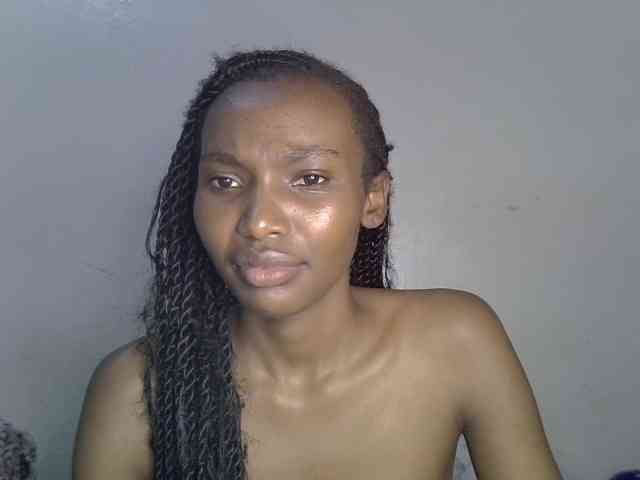 SexyJoan254 webcam