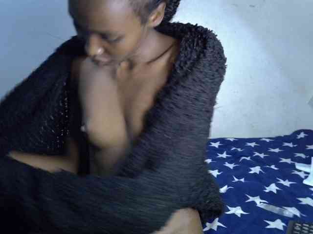 SexyJoan254 webcam