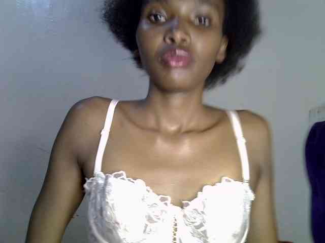 SexyJoan254 webcam