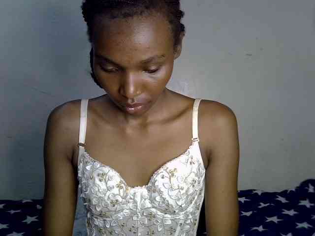 SexyJoan254 webcam