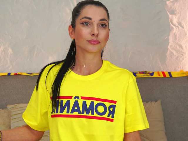 MissSophiie live cam on BongaCams