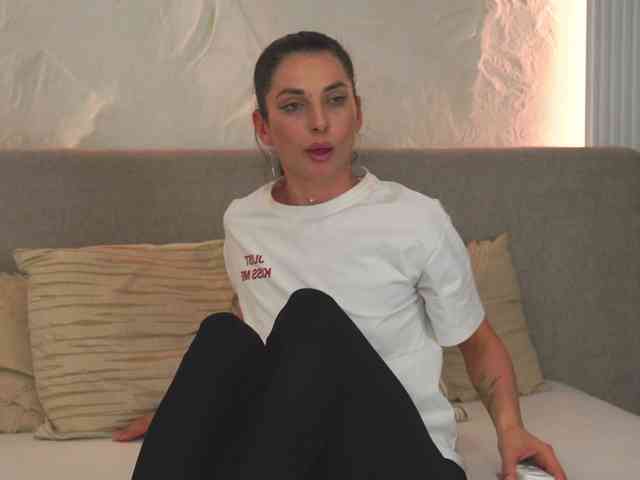 MissSophiie Live Webcam on BongaCams