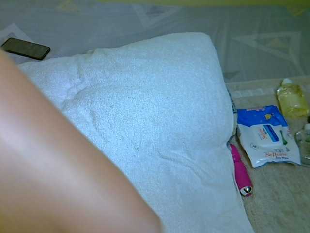 Pearl-petite live webcam show
