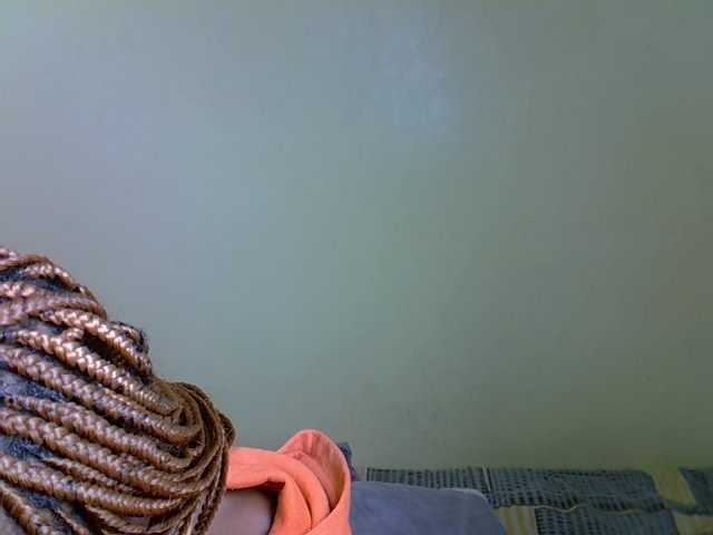 Pearl-petite live cam on BongaCams