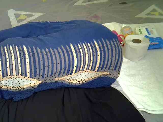 Pearl-petite webcam
