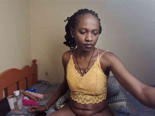 Pearl-petite webcam