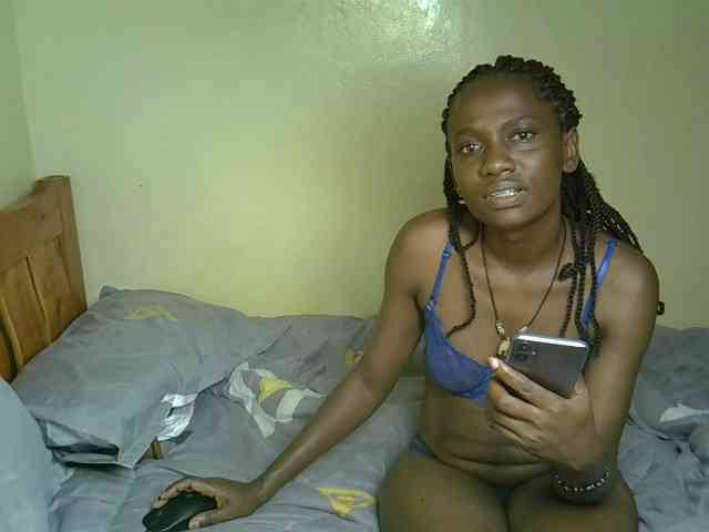 Pearl-petite webcam