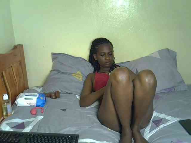 Pearl-petite webcam