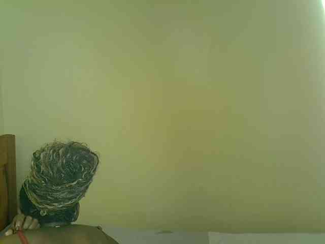 Pearl-petite webcam
