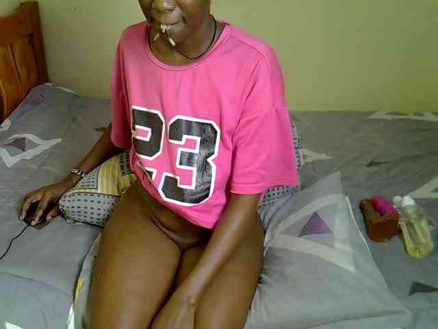 Pearl-petite webcam