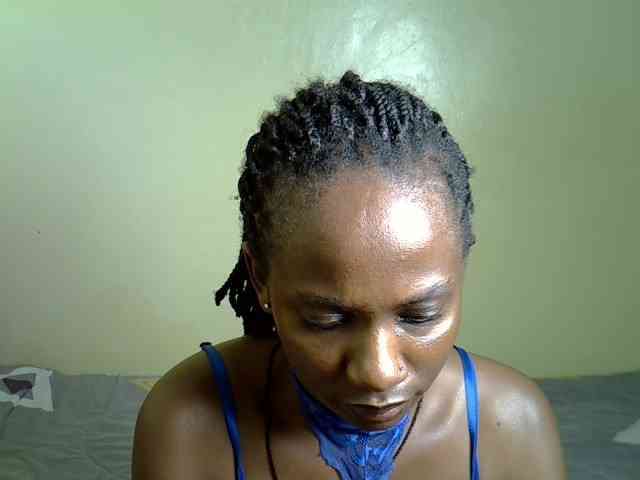Pearl-petite webcam