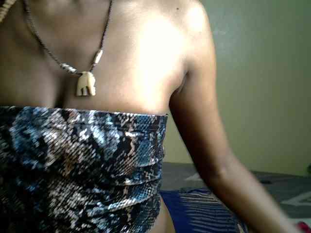 Pearl-petite webcam