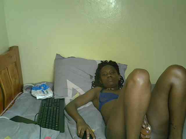 Pearl-petite webcam