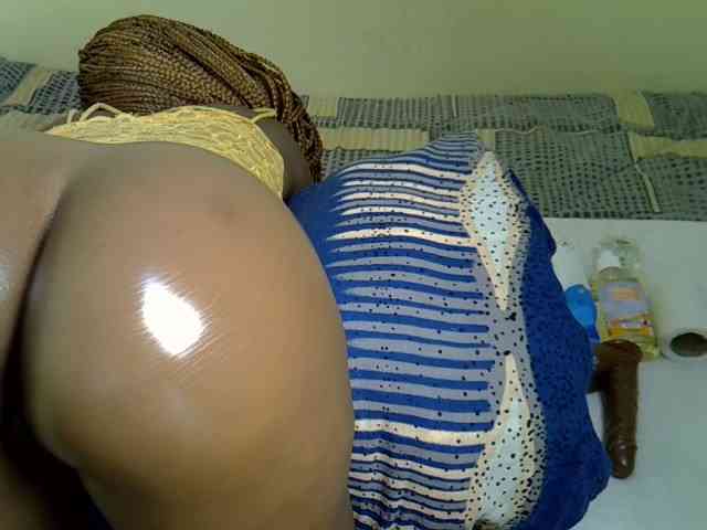 Pearl-petite webcam
