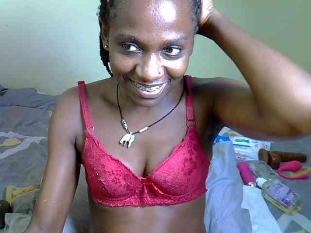 Pearl-petite webcam
