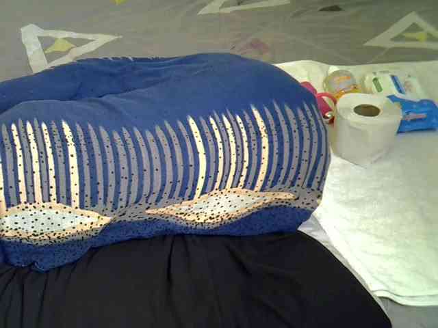 Pearl-petite webcam
