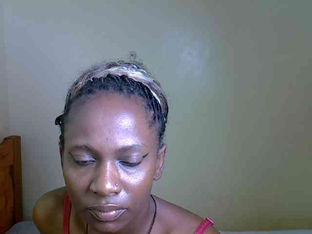 Pearl-petite webcam