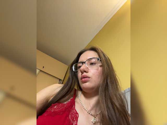 MilkaCrystall01 live cam on BongaCams