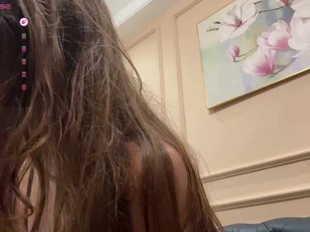 MilkaCrystall01 live cam on BongaCams