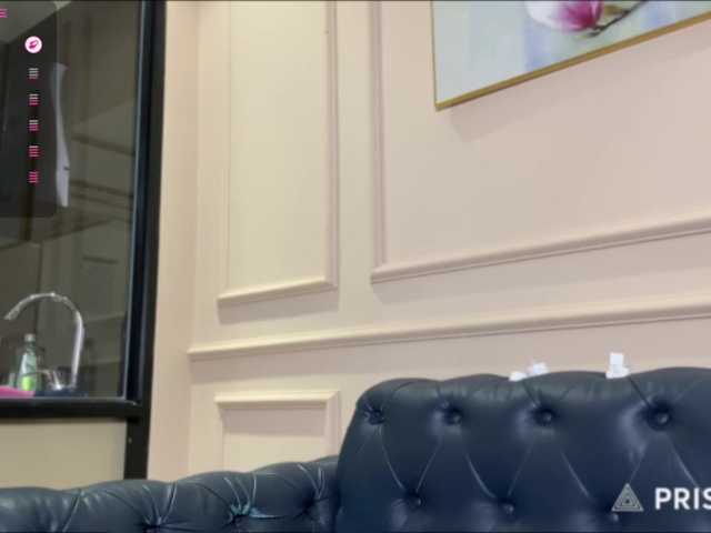 MilkaCrystall01 live cam on BongaCams