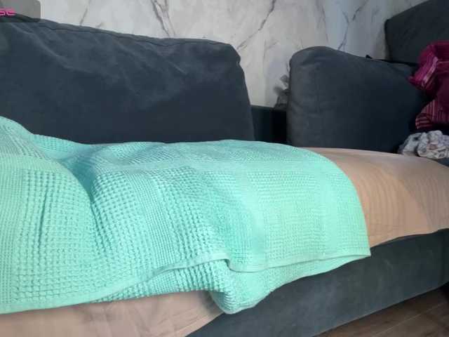 MilkaCrystall01 live cam on BongaCams